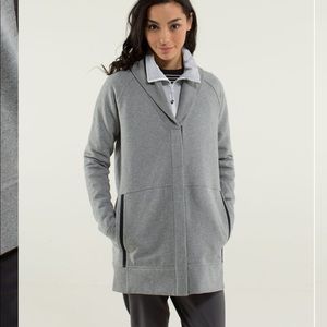 EUC lululemon Yin to my yang Cardigan size 8 grey